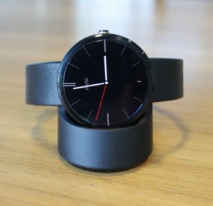 moto-3601-650x631