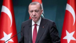 2018-08-23T070629Z_803636355_RC189F62DC00_RTRMADP_3_TURKEY-CURRENCY-ERDOGAN-USA_1