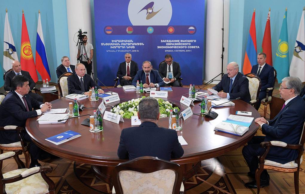 Рабочий визит президента России Путина в Ереван